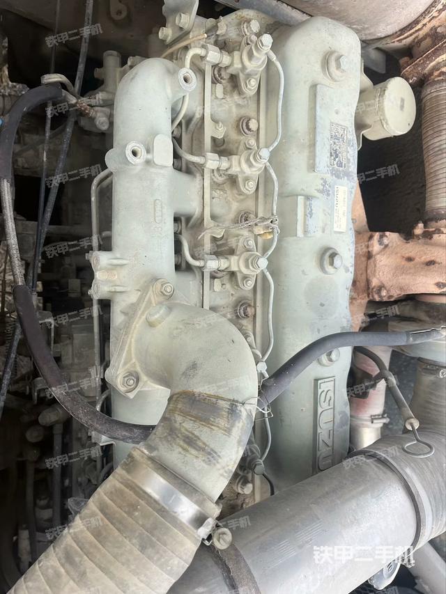 发动机整体俯视（整机外观）