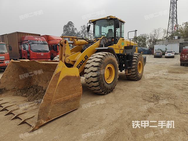 山东临工L968FHD装载机