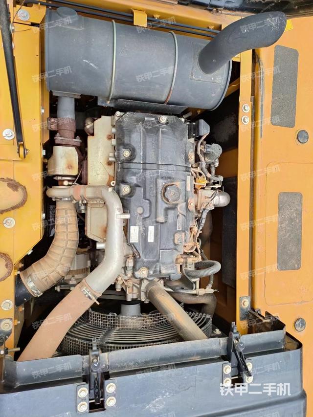 发动机整体俯视（整机外观）