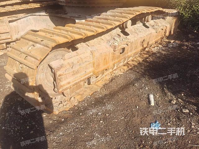 单侧履带整体（整机外观）