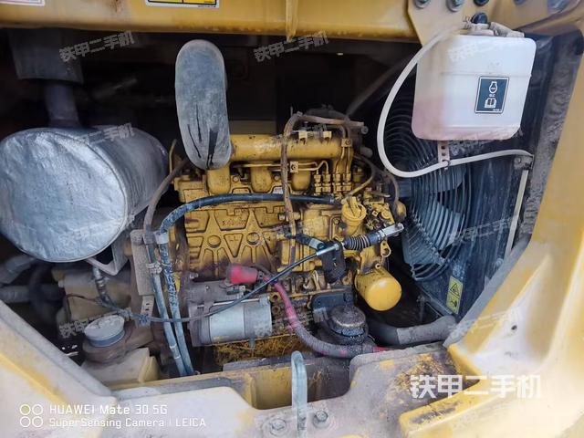 发动机整体俯视（整机外观）