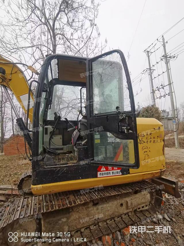 驾驶室整体（整机外观）