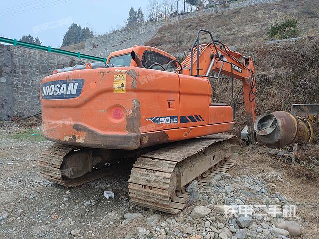 整机右后45°（整机外观）