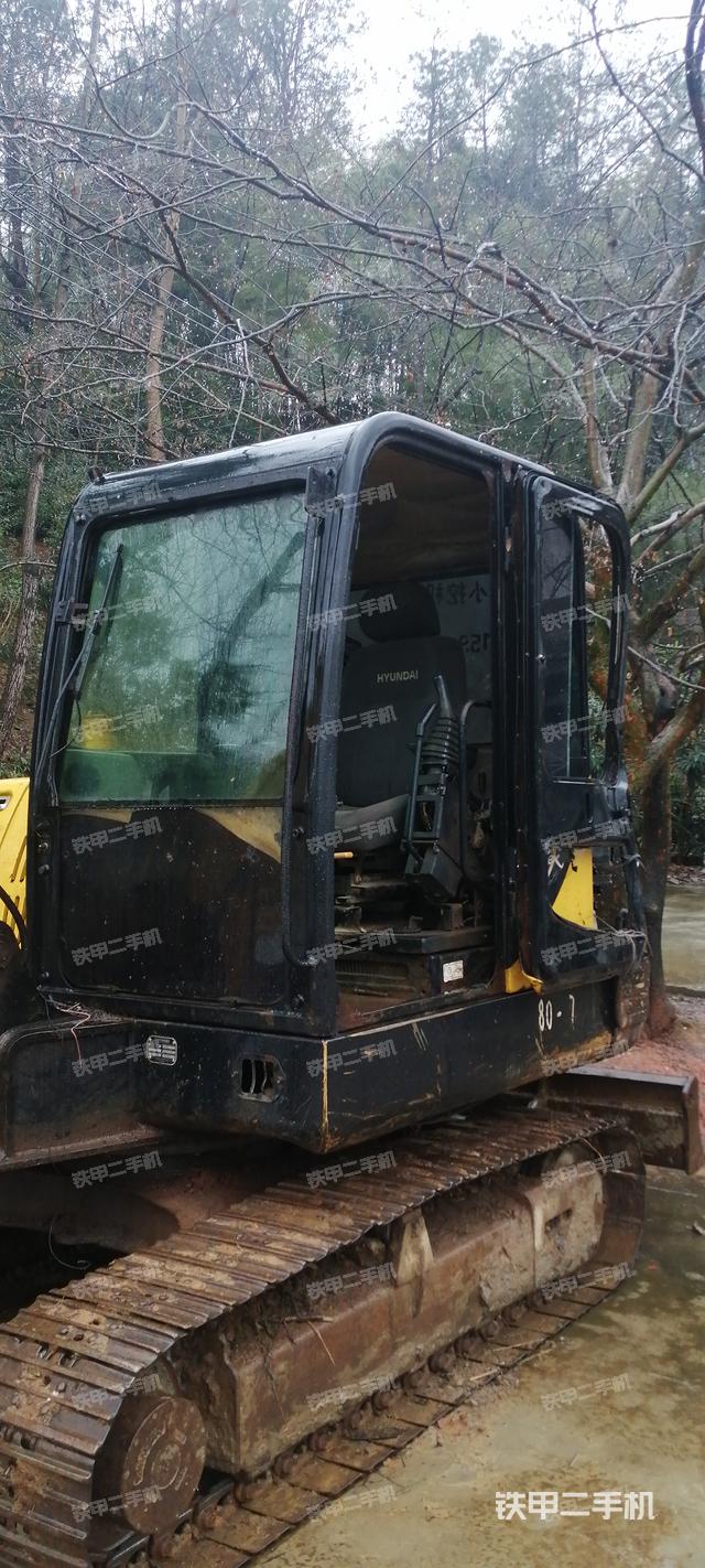 驾驶室整体（整机外观）