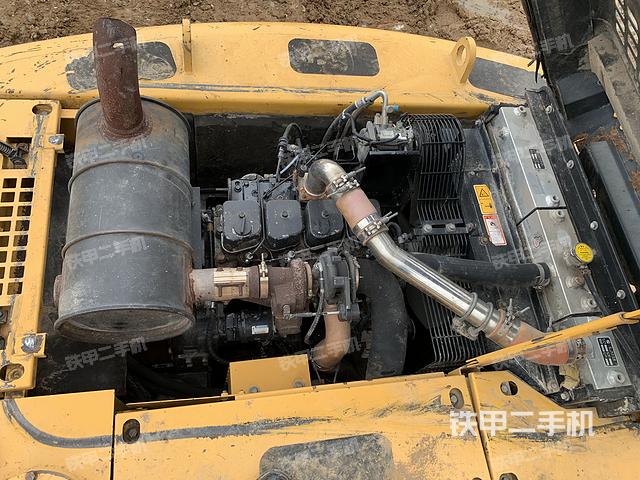 发动机整体俯视（整机外观）