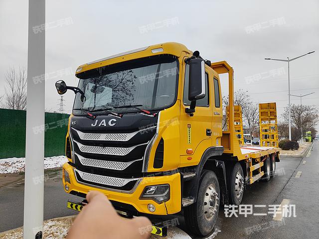 整机左侧（设备外观及核心部件）