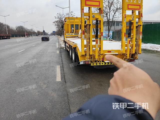 整机右侧（设备外观及核心部件）