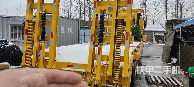 整机右后45°（设备外观及核心部件）