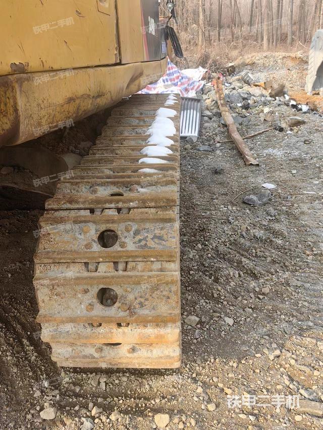 单侧履带整体（整机外观）