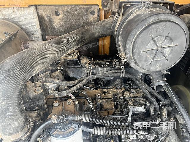 发动机整体俯视（整机外观）