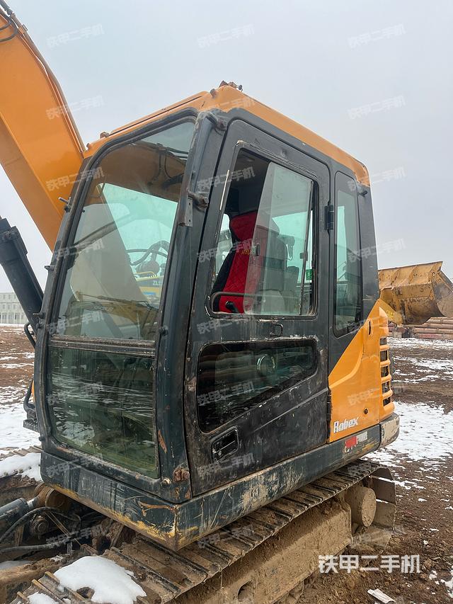 驾驶室整体（整机外观）