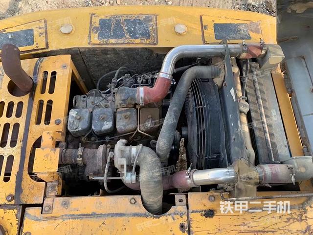 发动机整体俯视（整机外观）