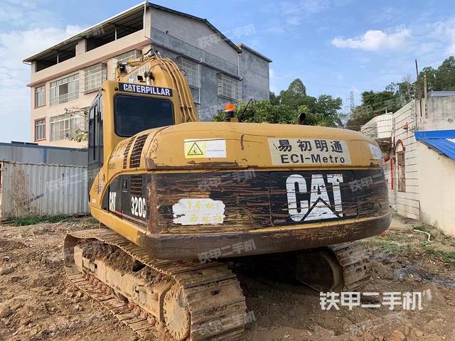 驾驶室整体（整机外观）