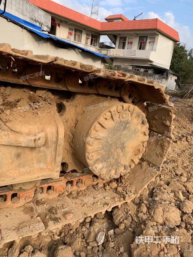 单侧履带整体（整机外观）