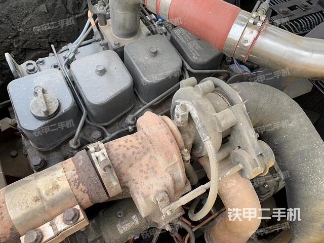 发动机整体俯视（整机外观）