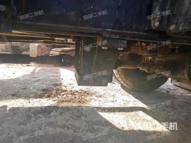 右側(cè)履帶整體（行走機(jī)構(gòu)）