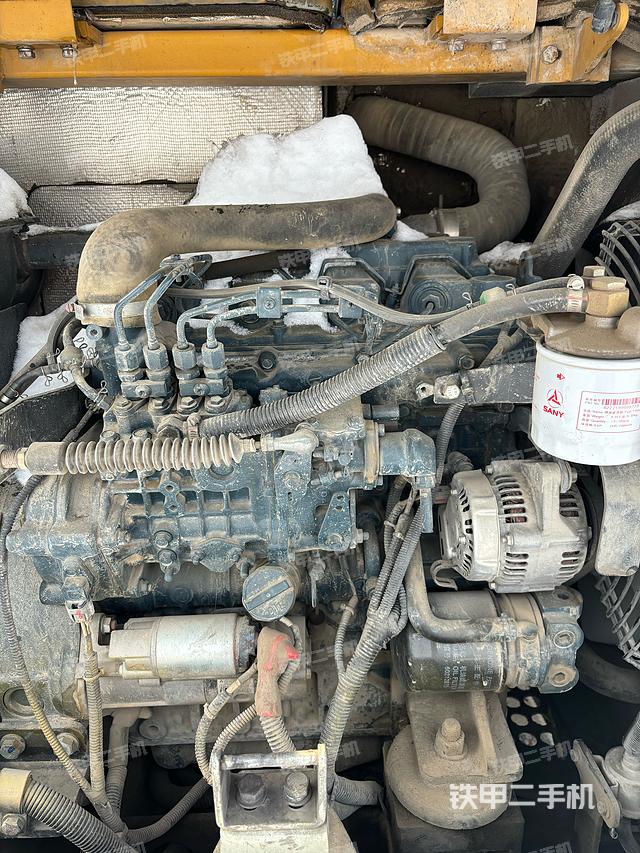 发动机整体俯视（整机外观）