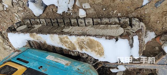 单侧履带整体（整机外观）