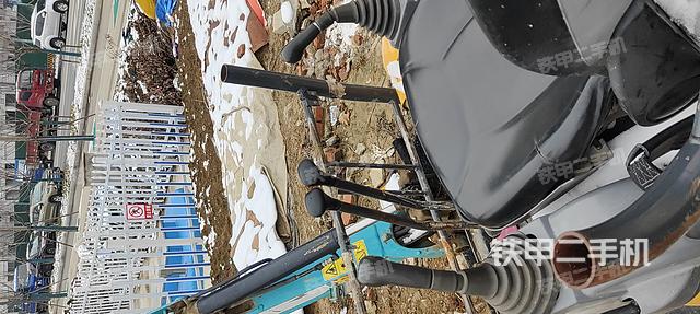 驾驶室整体（整机外观）