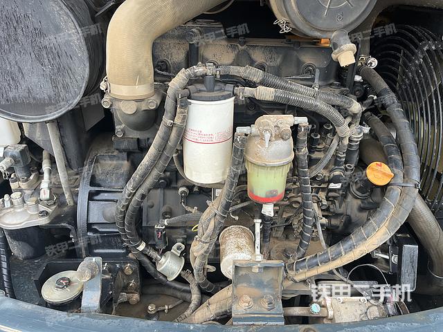 发动机整体俯视（整机外观）