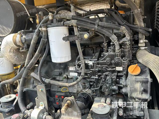 发动机整体俯视（整机外观）