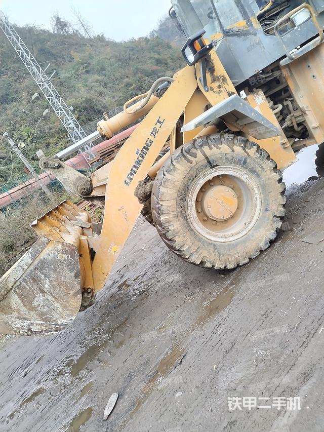 工作装置整体（整机外观及大件）