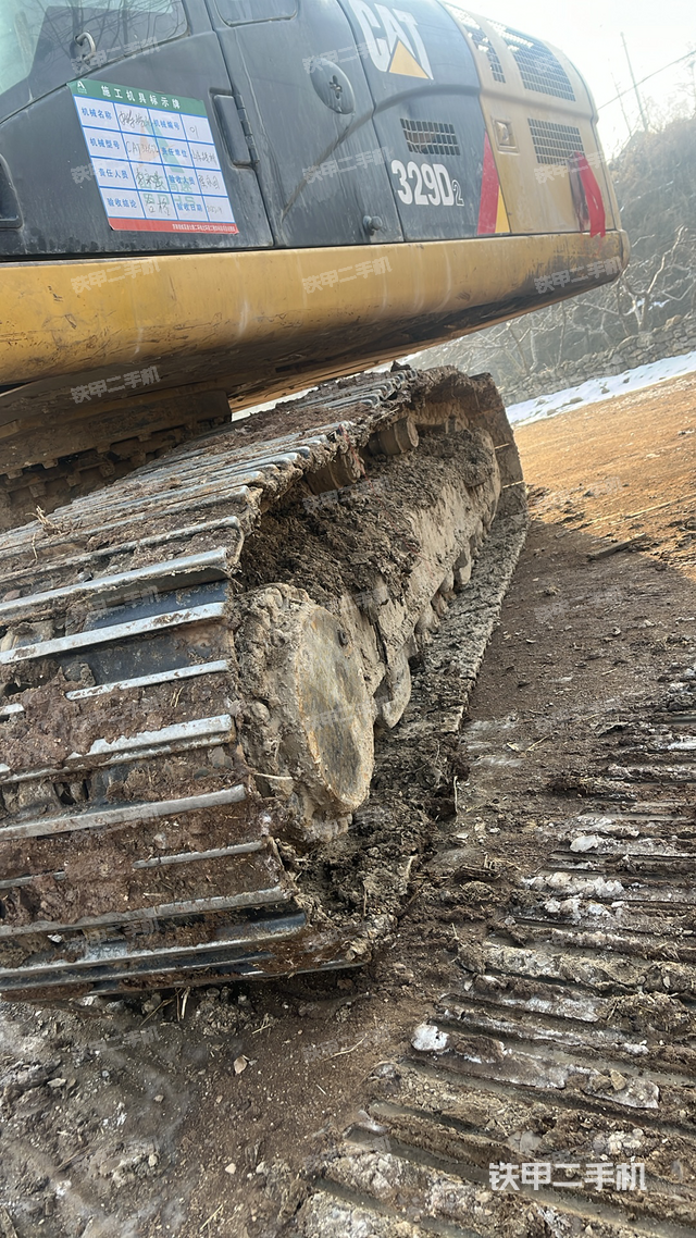 单侧履带整体（整机外观）