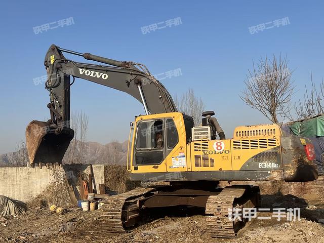 驾驶室整体（整机外观）