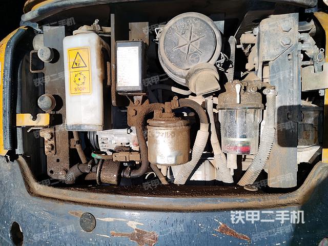 发动机整体俯视（整机外观）