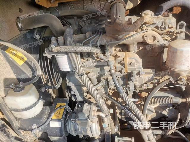 发动机整体俯视（整机外观）