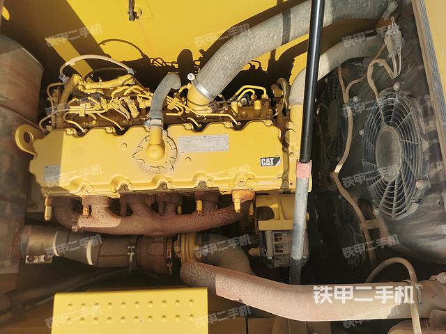 发动机整体俯视（整机外观）