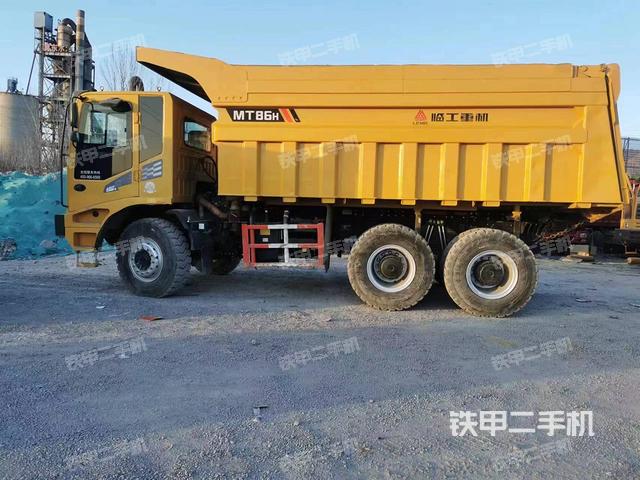 发动机右侧（整机外观及大件）