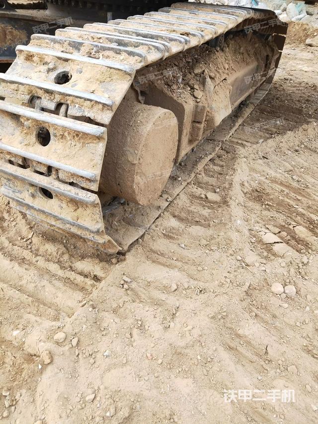 单侧履带整体（整机外观）