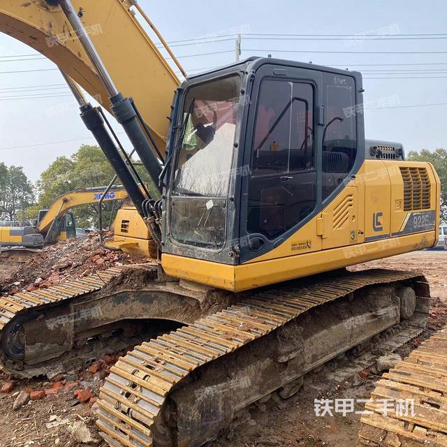 柳工CLG922E挖掘机