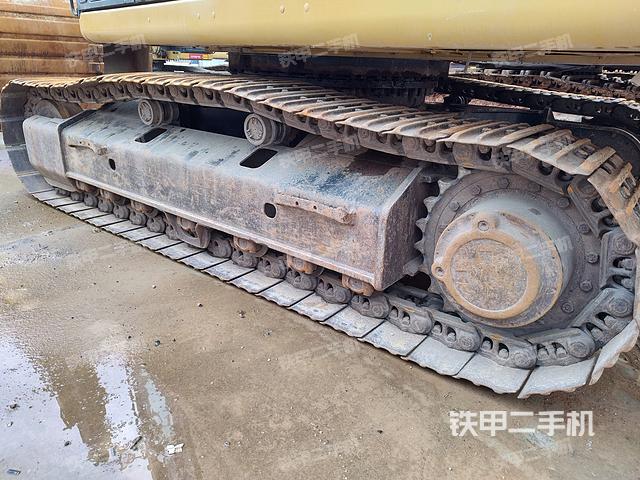 单侧履带整体（整机外观）