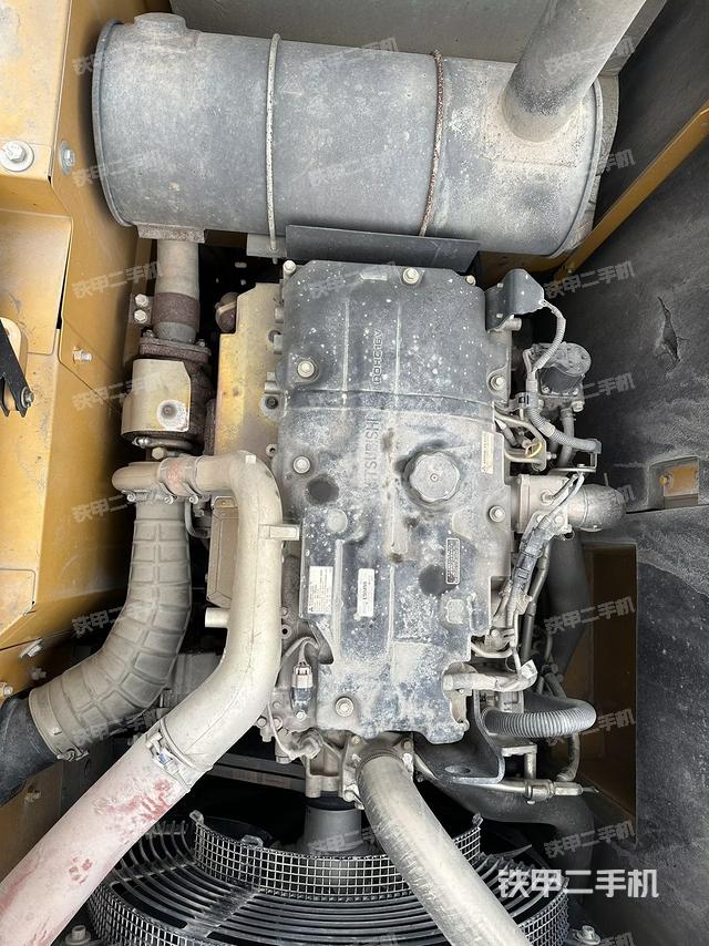 发动机整体俯视（整机外观）