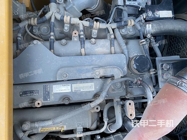 发动机整体俯视（整机外观）