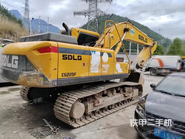 整机右后45°（整机外观）