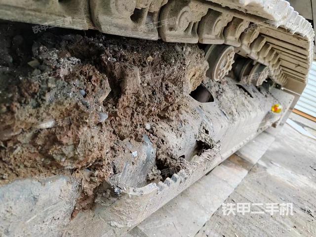 单侧履带整体（整机外观）