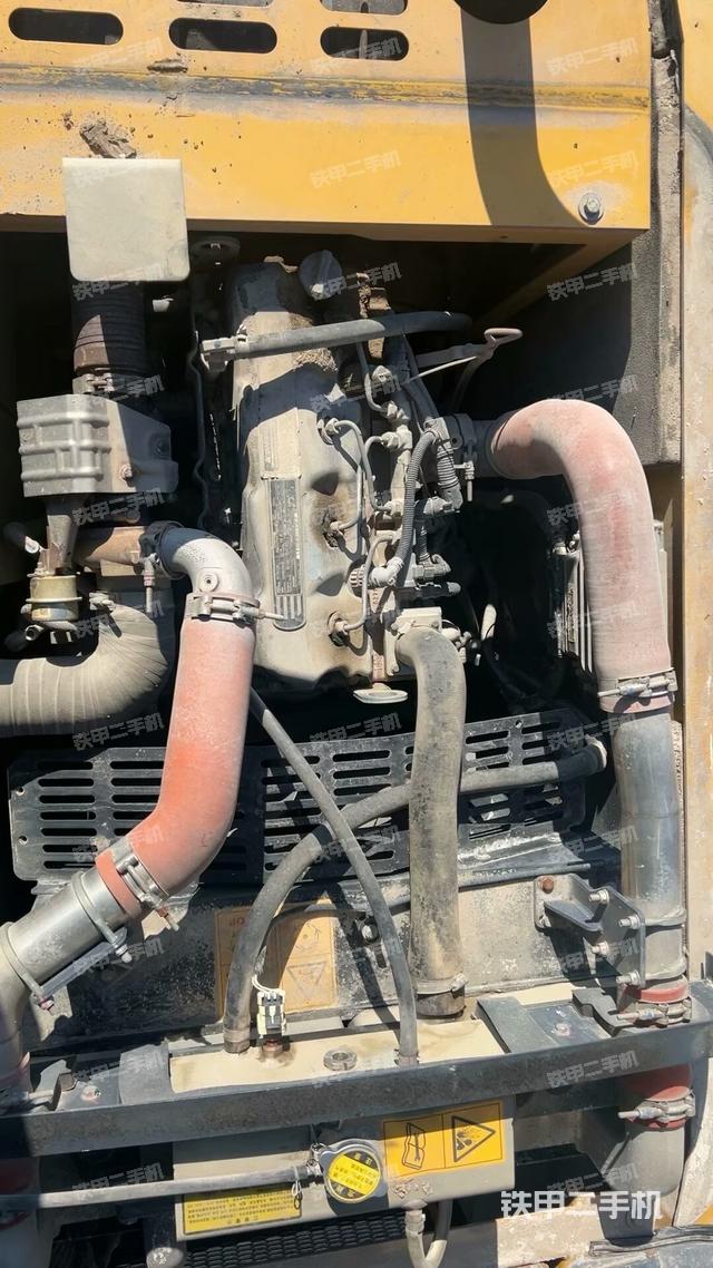 发动机整体俯视（整机外观）