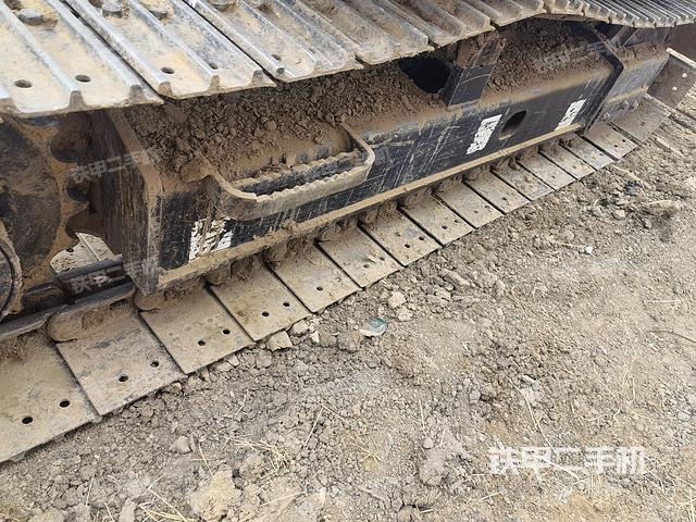 单侧履带整体（整机外观）