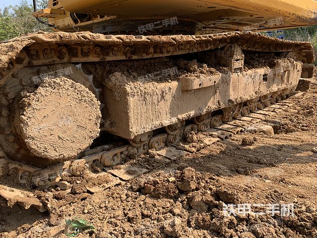 单侧履带整体（整机外观）