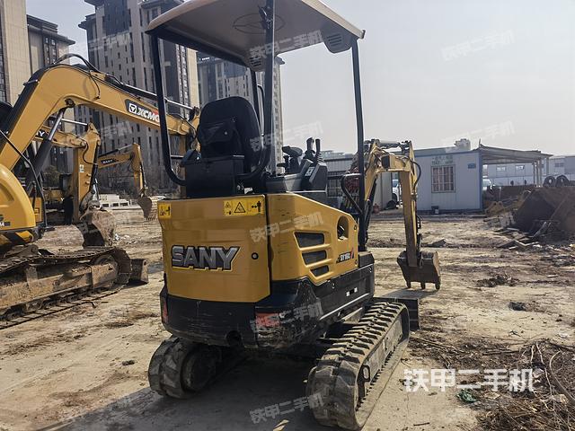 整机右后45°（整机外观）