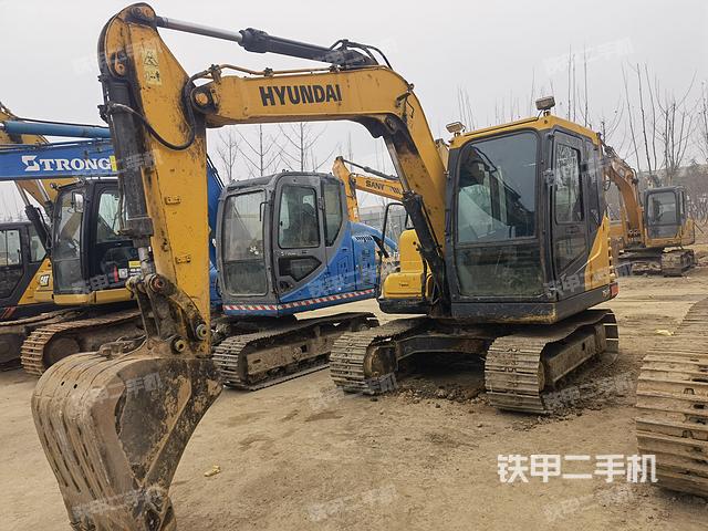 现代R75VS挖掘机