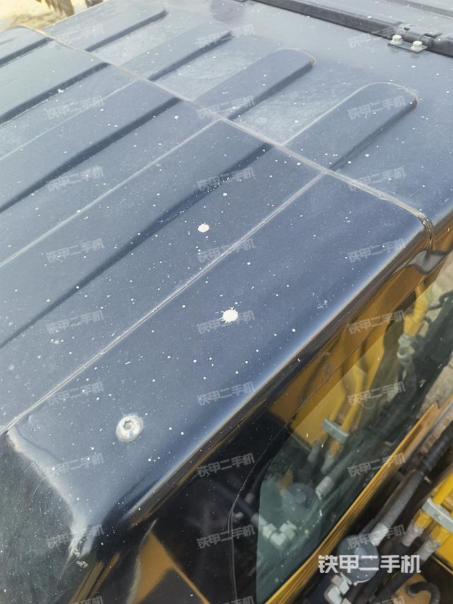 駕駛室頂部（整機(jī)外觀）