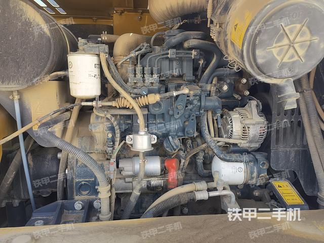 发动机整体俯视（整机外观）