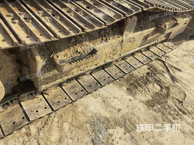 单侧履带整体（整机外观）