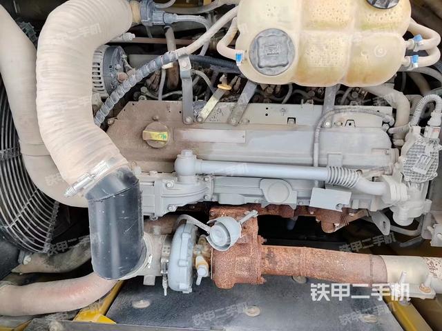 发动机整体俯视（整机外观）