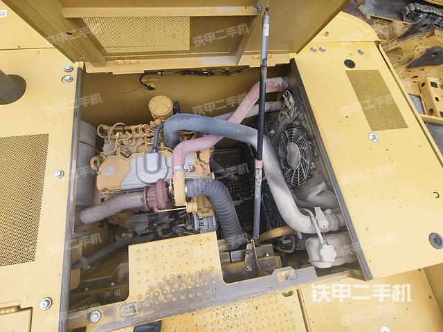 发动机整体俯视（整机外观）