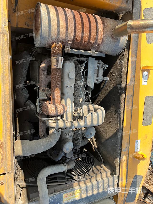 发动机整体俯视（整机外观）